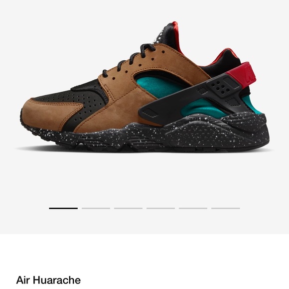 Nike Air Huarache “Light British Tan and Geode Green” - Picture 5 of 16